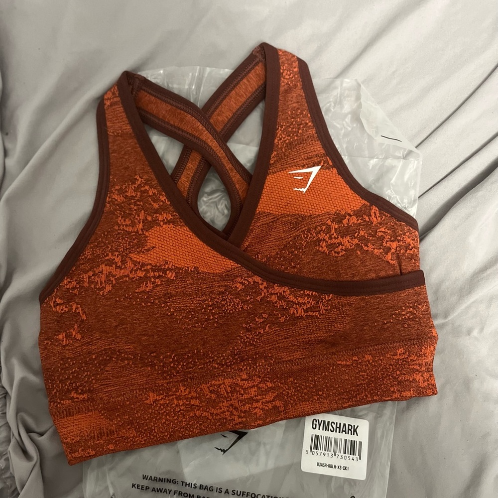 NWOT Gymshark Adapt Camo Seamless Sports Bra